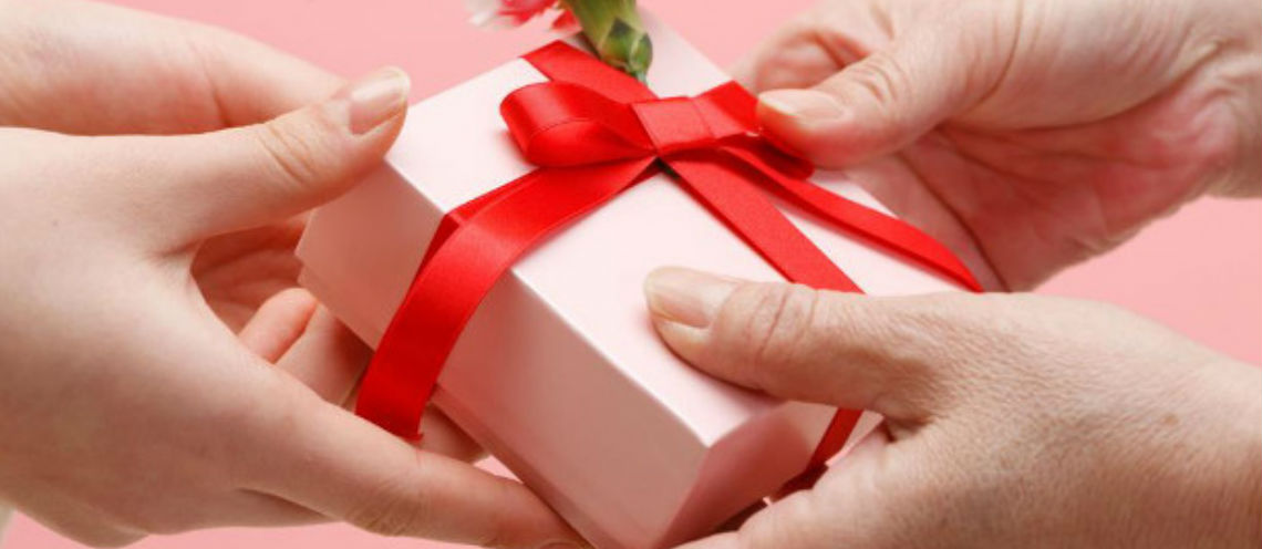 Regali Di Natale Per Mamma E Papa.Idee Regali Di Natale Per Mamma E Papa Target Donna